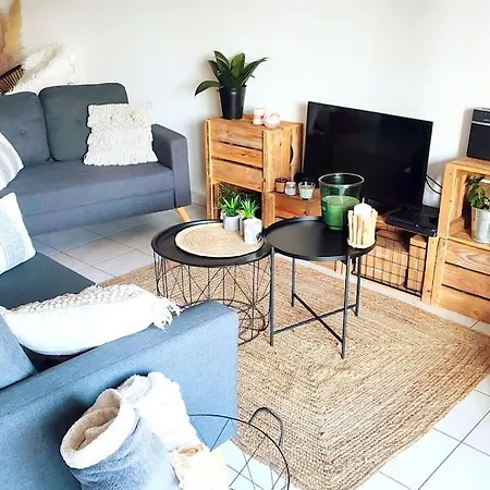 Un Nid D'amour Apartment *